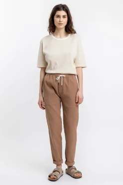 Hot Rotholz Gestreiftes T-Shirt Creme