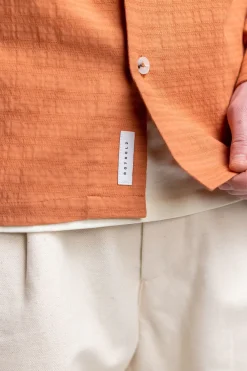 Best Rotholz Hemd Aus Strukturierter Bio-Baumwolle Apricot