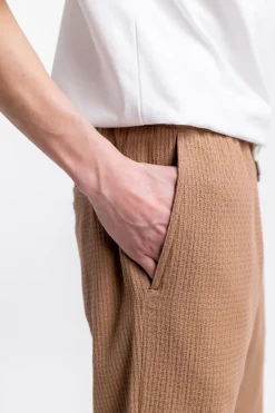 Hot Rotholz Hose Aus Strukturierter Bio-Baumwolle Braun