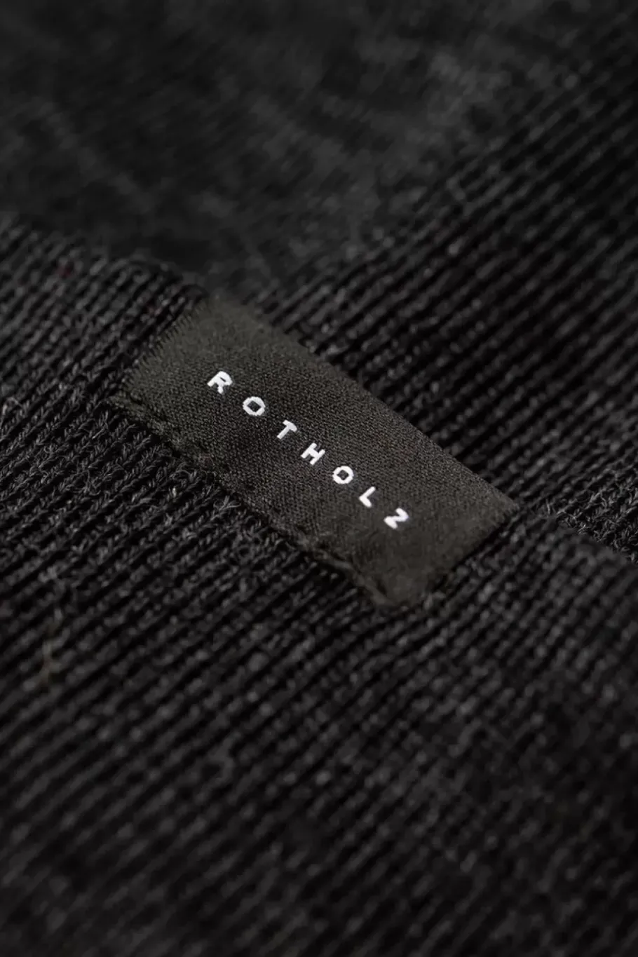 Sale Rotholz Kurze Mutze Merino Fein - Anthrazit