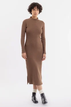 New Rotholz Mock Neck Kleid Aus Rippenstrick Braun
